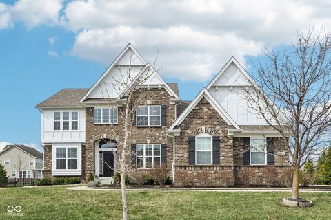 Photo of 14048 Lasino Run, Carmel, IN 46032 (MLS # 22090623)