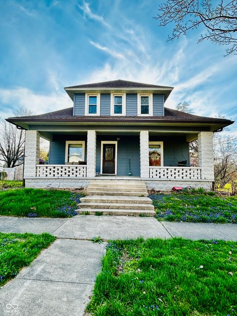 216 N Walnut Street Ladoga IN 47954
