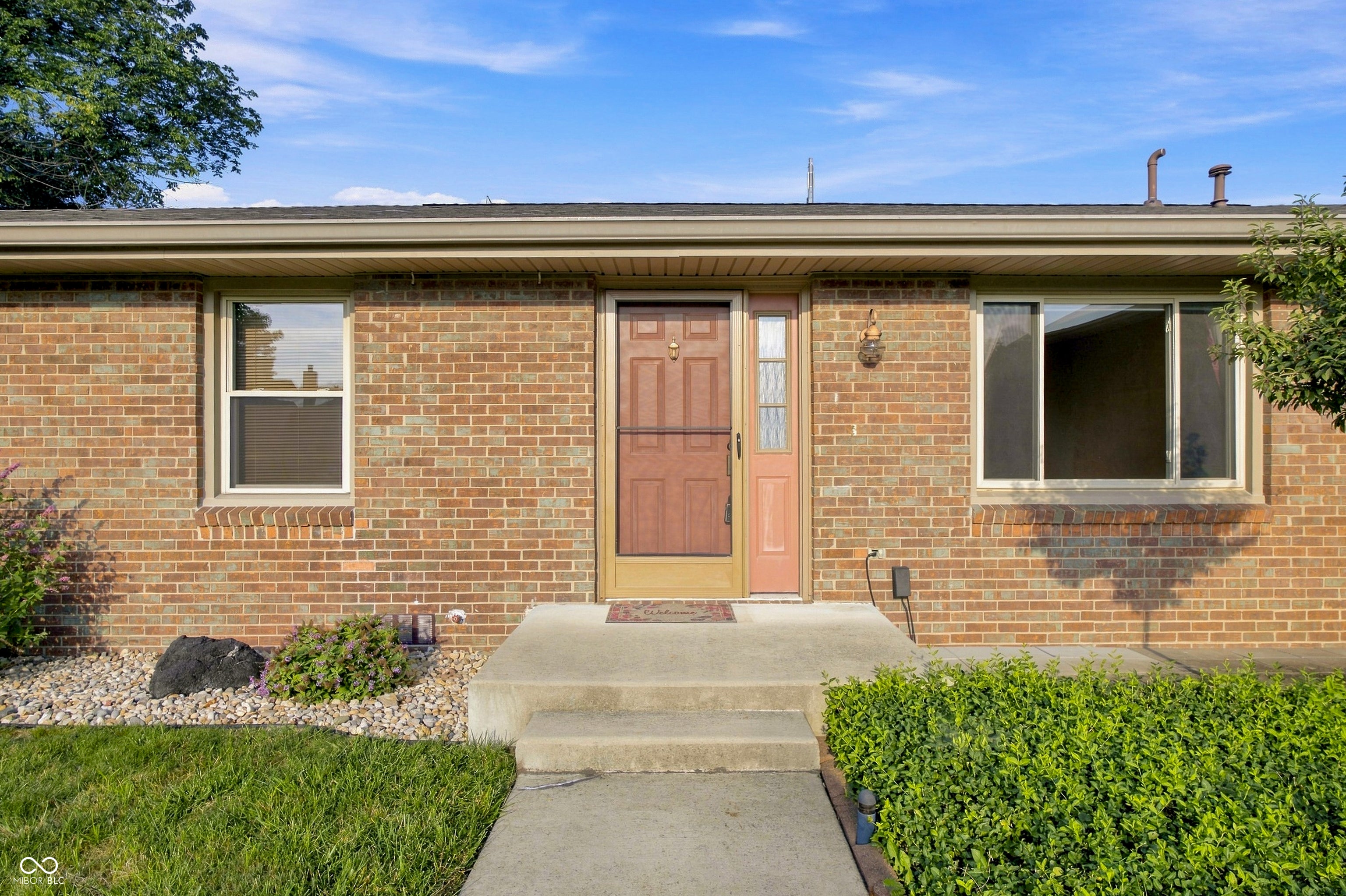 3260 Woodcrest Court