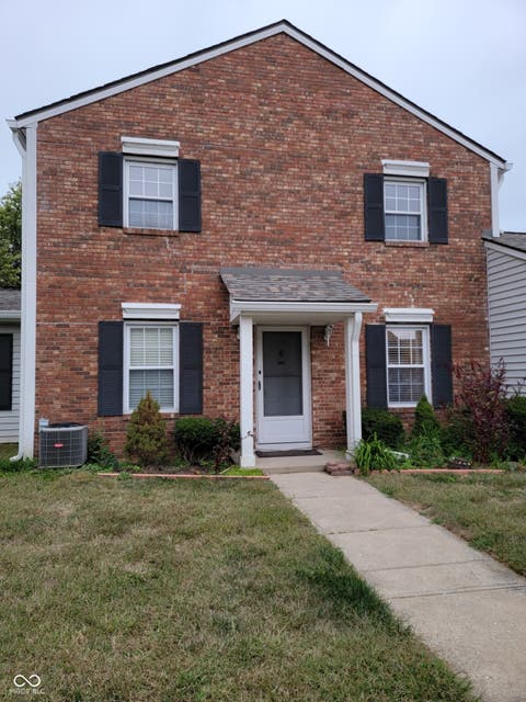 Photo of 6068 Wingedfoot Court, Indianapolis, IN 46254 (MLS # 22068996)