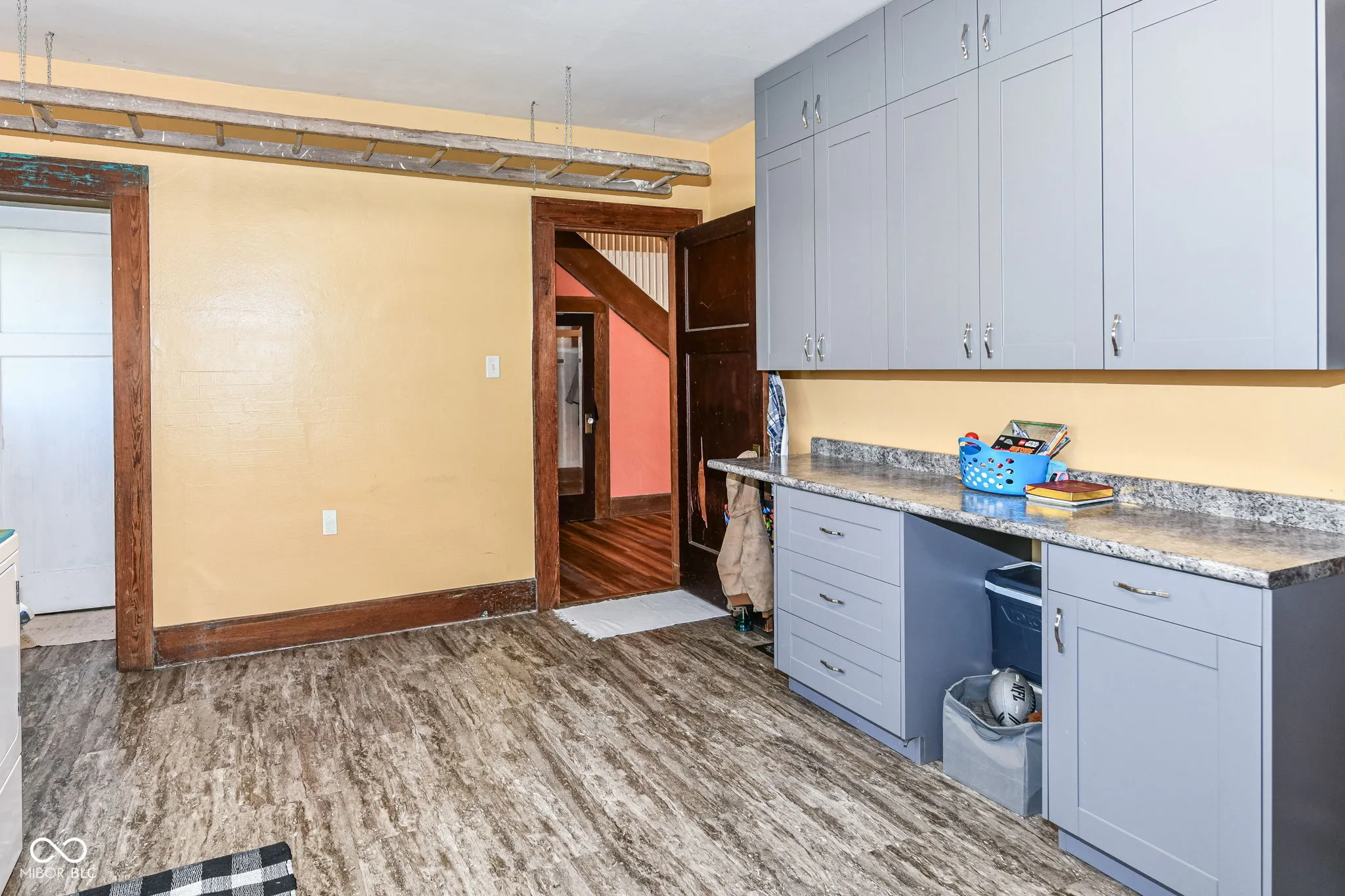 Pendleton, Indiana 46064, United States, 4 Bedrooms Bedrooms, ,3 BathroomsBathrooms,Residential,Pending,35440