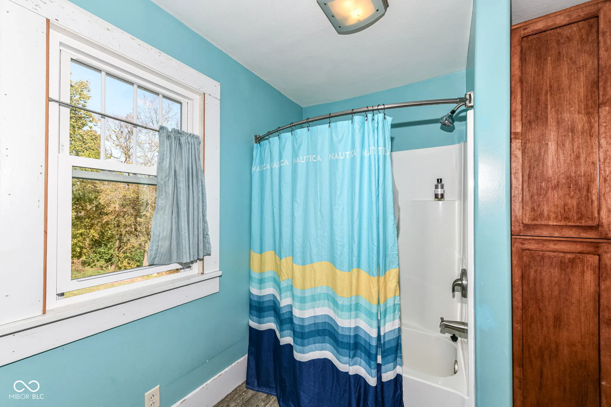 Pendleton, Indiana 46064, United States, 4 Bedrooms Bedrooms, ,3 BathroomsBathrooms,Residential,Pending,35440