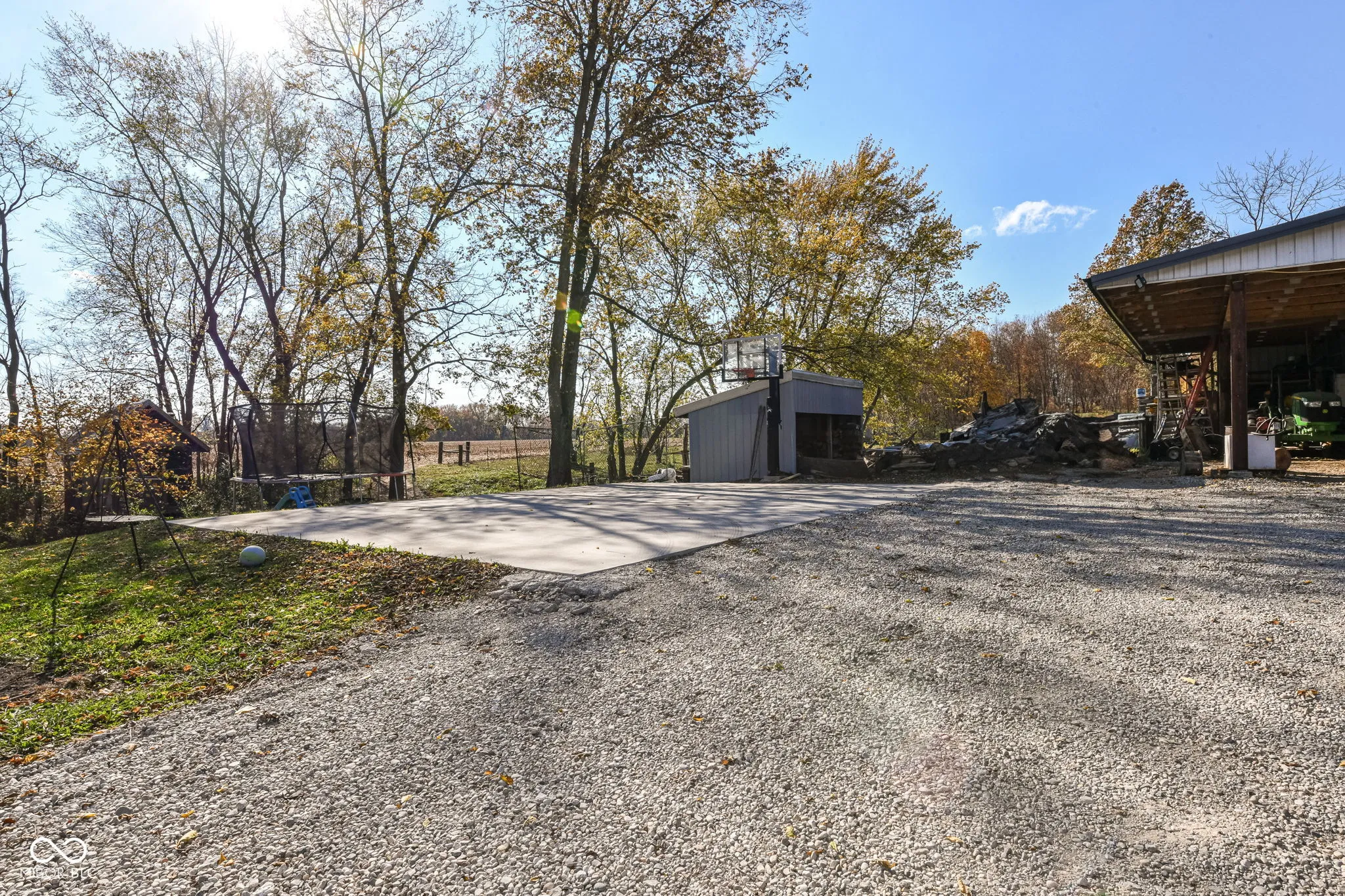 Pendleton, Indiana 46064, United States, 4 Bedrooms Bedrooms, ,3 BathroomsBathrooms,Residential,Pending,35440