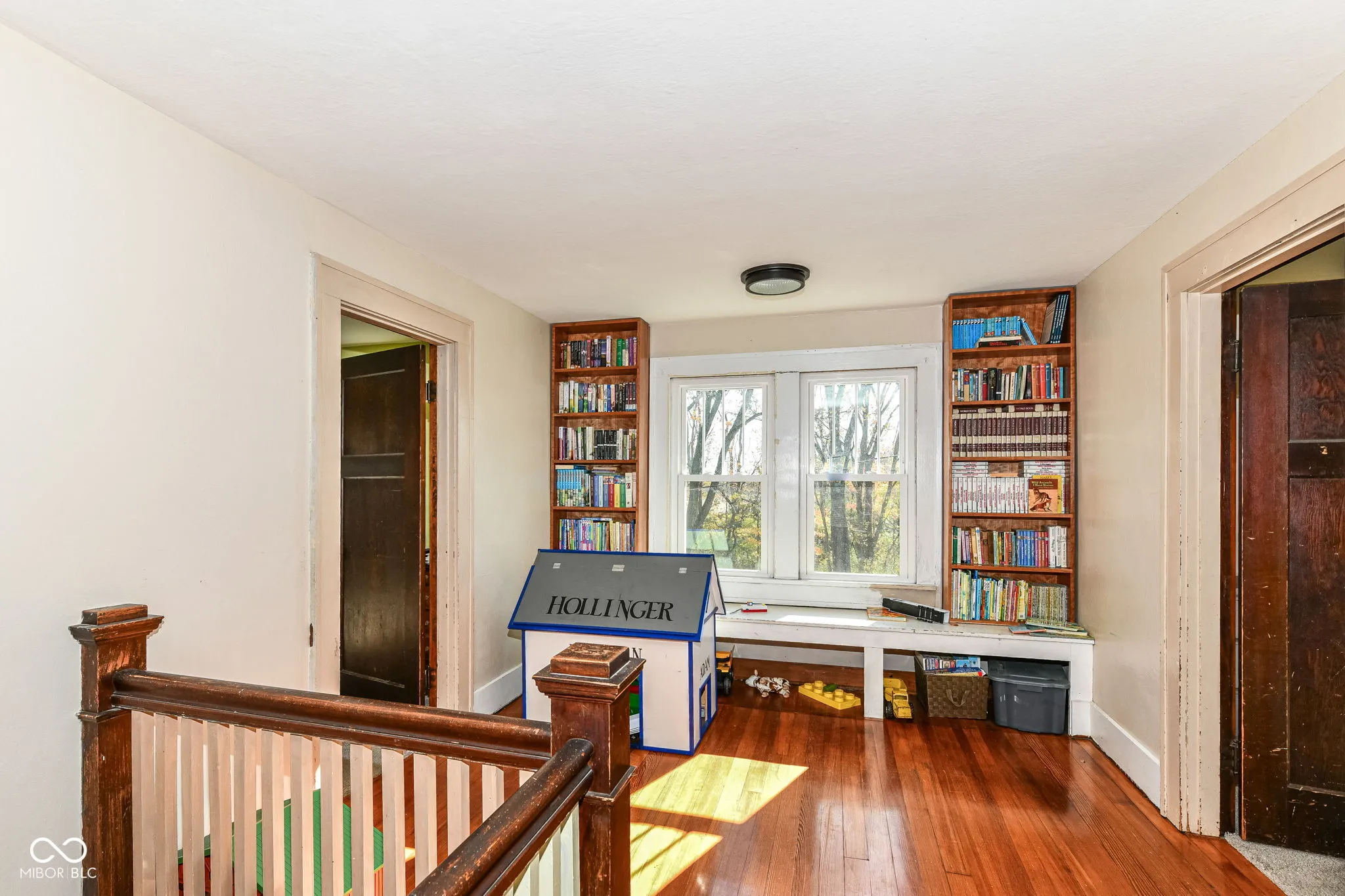 Pendleton, Indiana 46064, United States, 4 Bedrooms Bedrooms, ,3 BathroomsBathrooms,Residential,Pending,35440