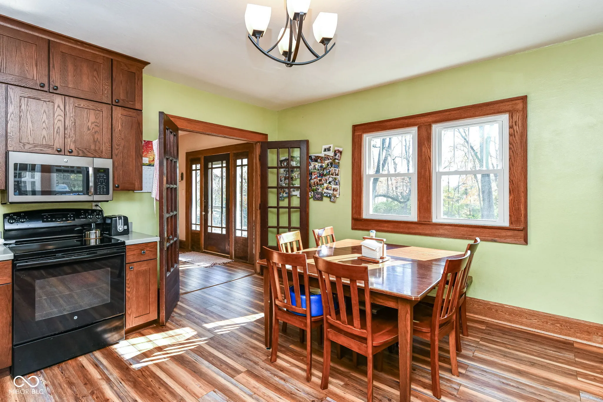 Pendleton, Indiana 46064, United States, 4 Bedrooms Bedrooms, ,3 BathroomsBathrooms,Residential,Pending,35440