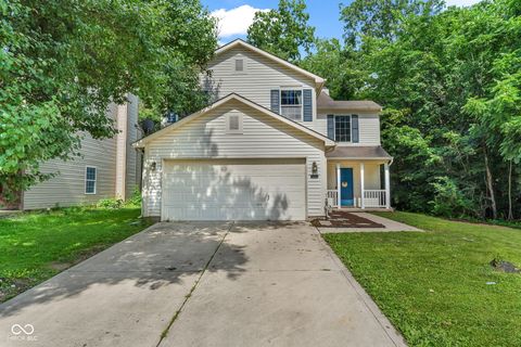 Photo of 5624 Fair Ridge Place, Indianapolis, IN 46221 (MLS # 22111130)