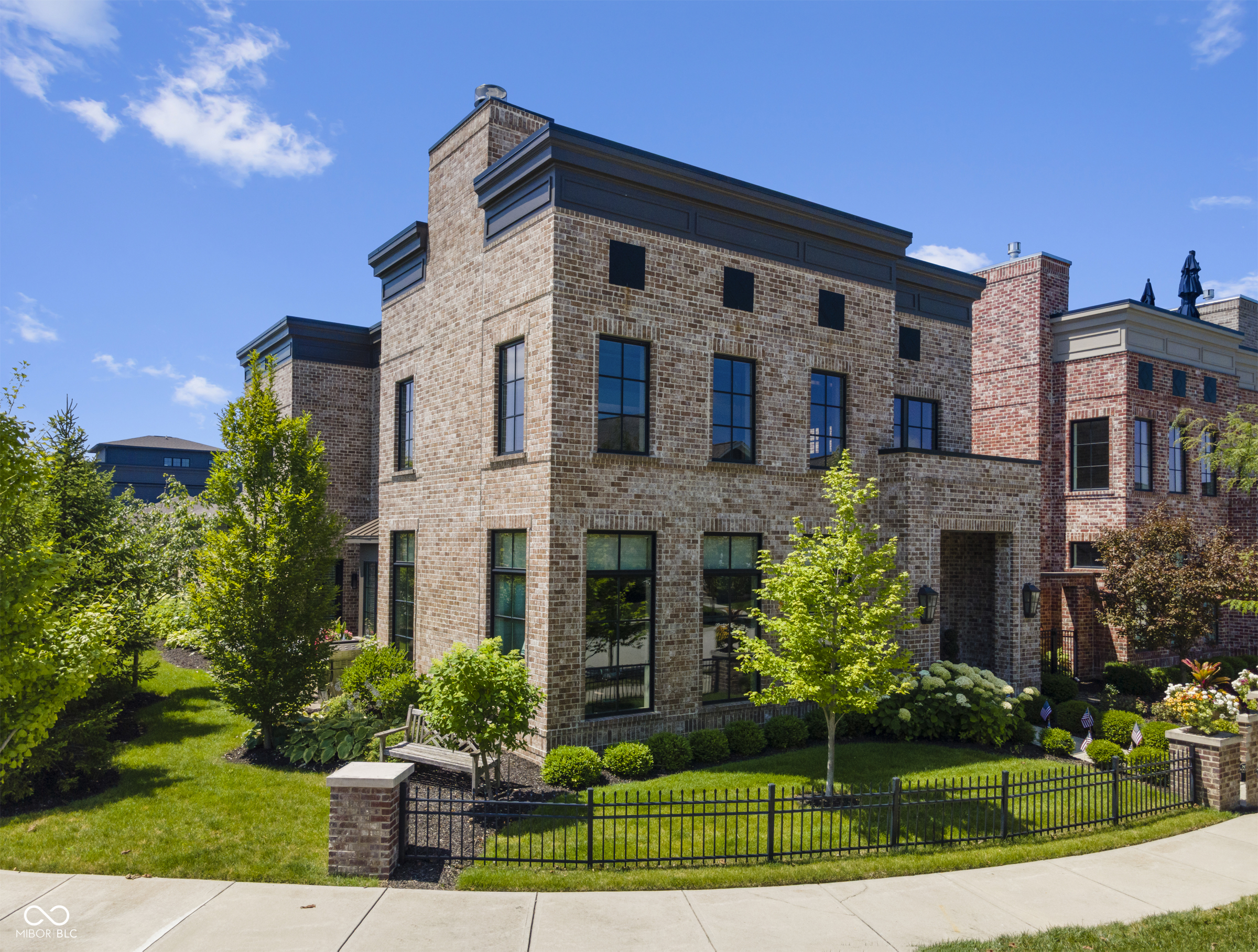478 Simon Drive