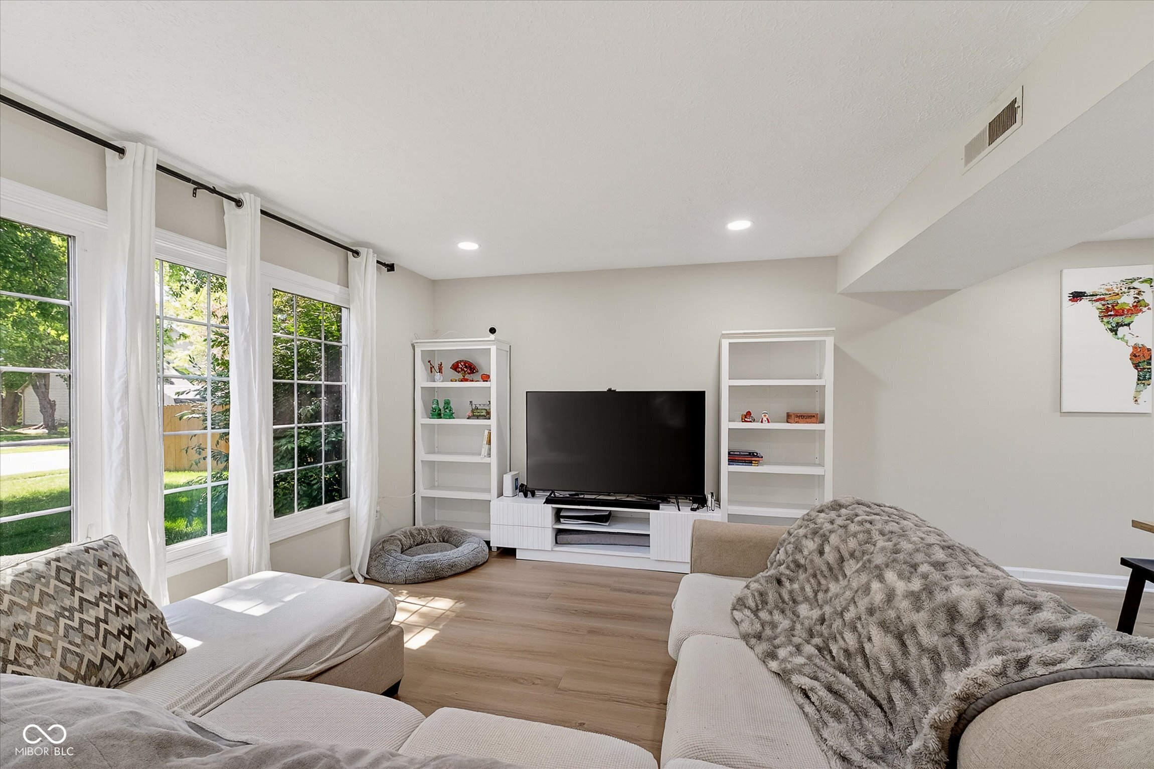 7684 Willow Ridge Road