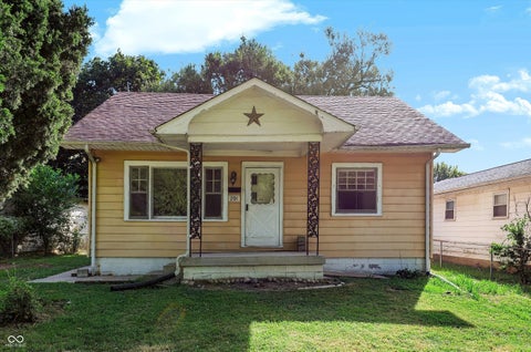 Photo of 201 Hugo Street, Indianapolis, IN 46229 (MLS # 22124590)
