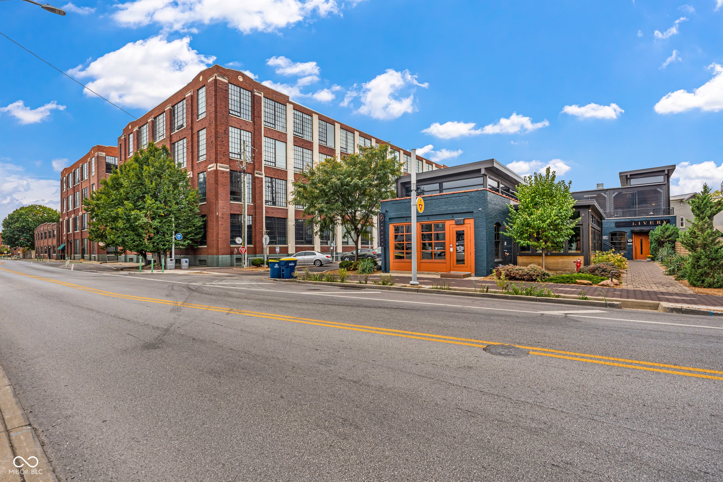630 N College Avenue 201