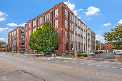 Photo for 630 N College Avenue 201