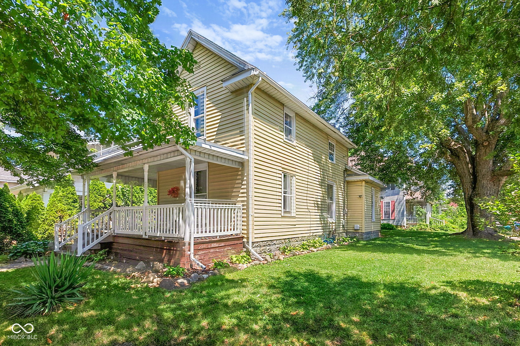 644 S 11th Street