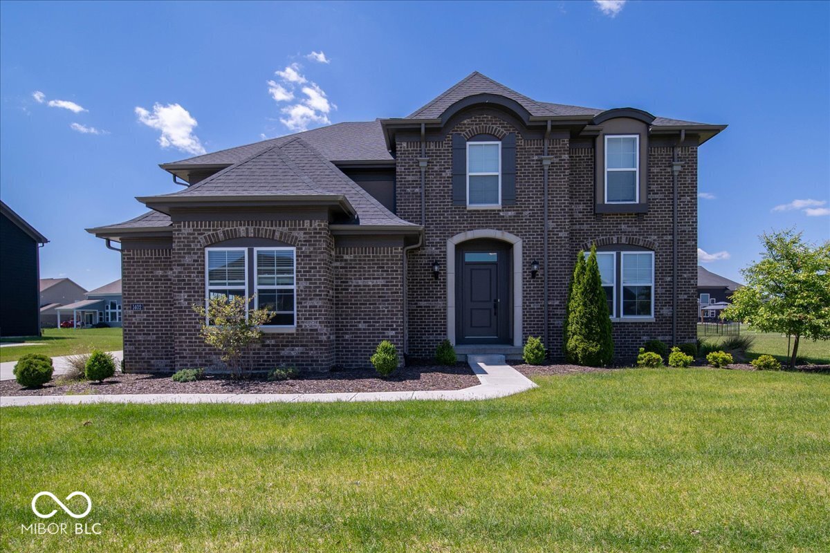 1402 Hove Drive