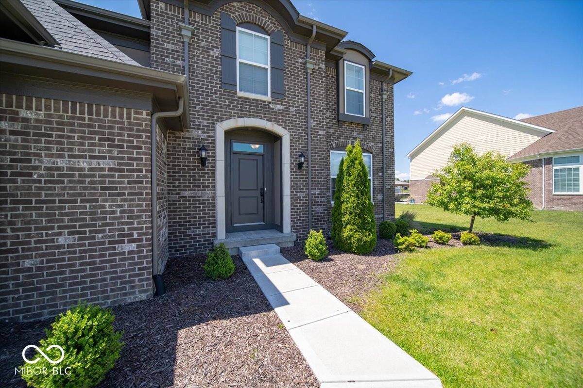 1402 Hove Drive