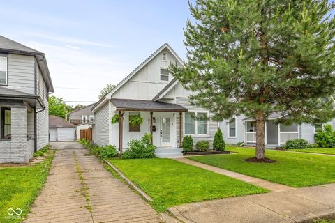 Photo of 831 Dawson Street, Indianapolis, IN 46203 (MLS # 22103079)