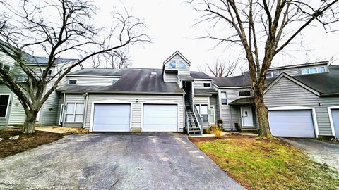 1982 E Bay Pointe Drive 34 Bloomington IN 47401