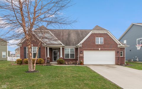 Photo of 7787 Rosemont Drive, Brownsburg, IN 46112 (MLS # 22088420)