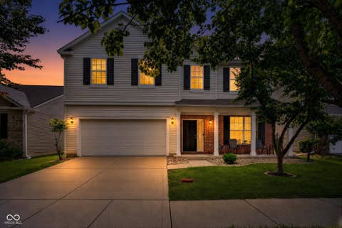 Photo of 13024 W Elster Way, Fishers, IN 46037 (MLS # 22115409)