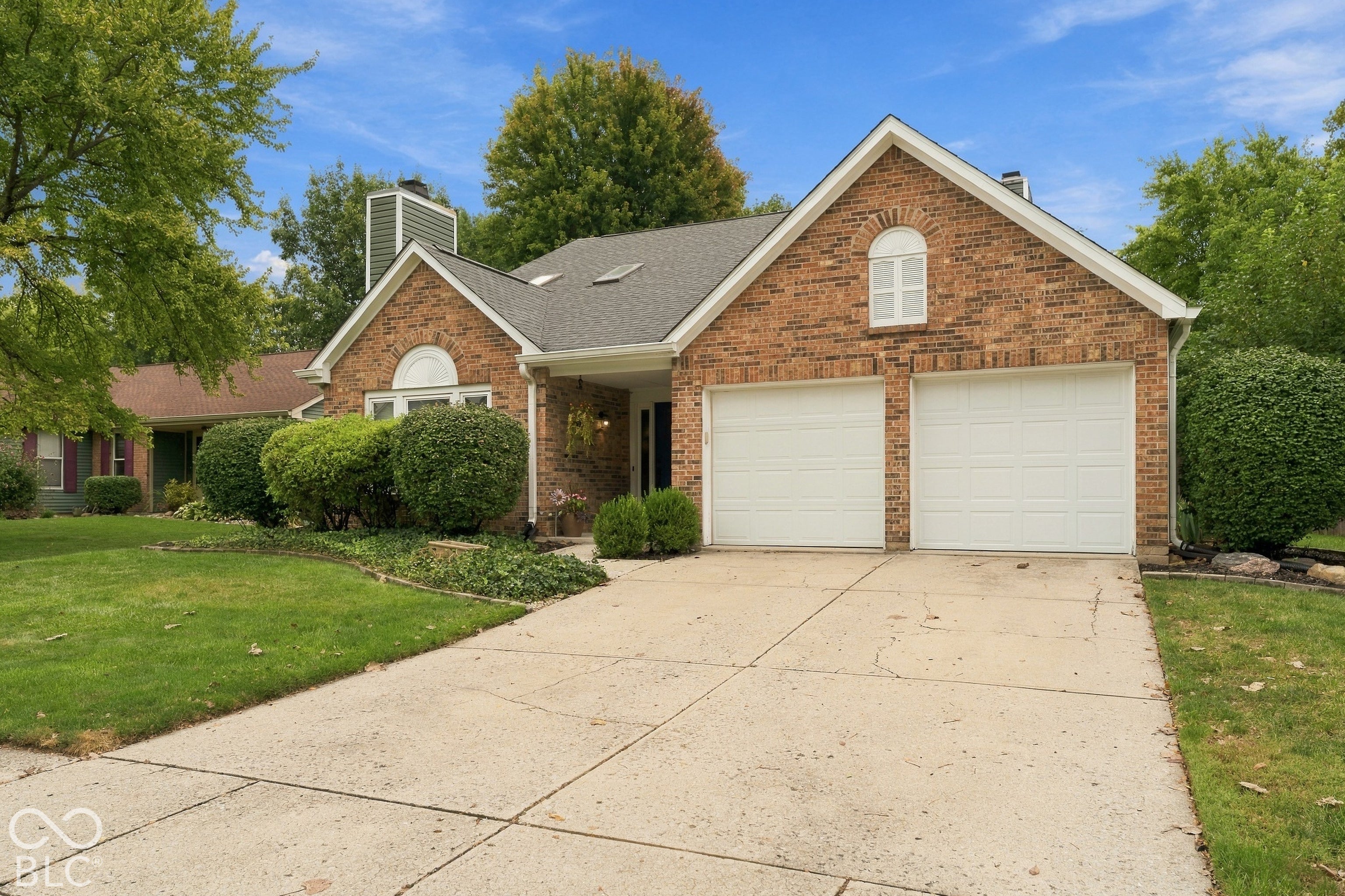 8219 Castle Ridge