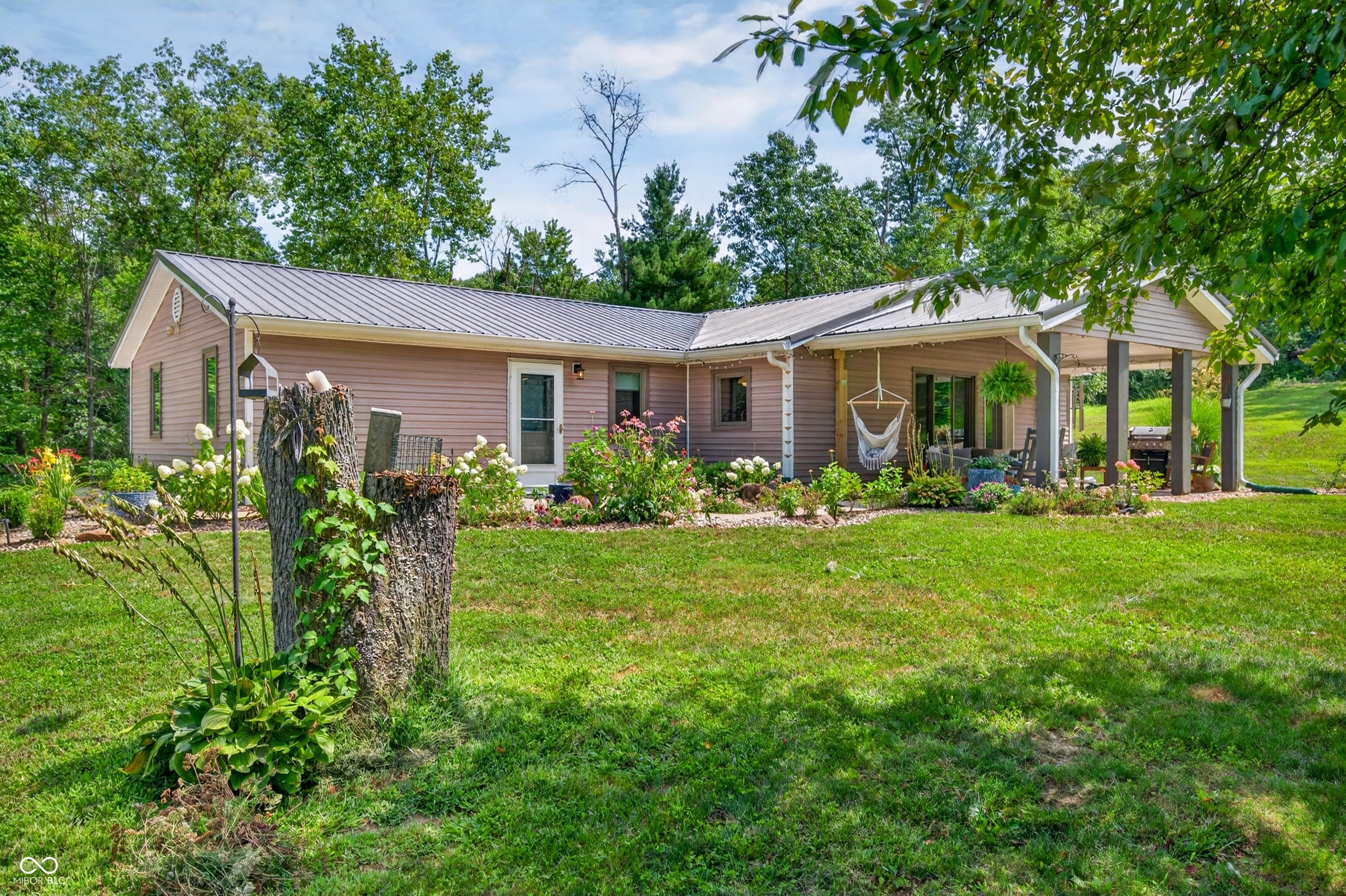 7351 Homestead Road