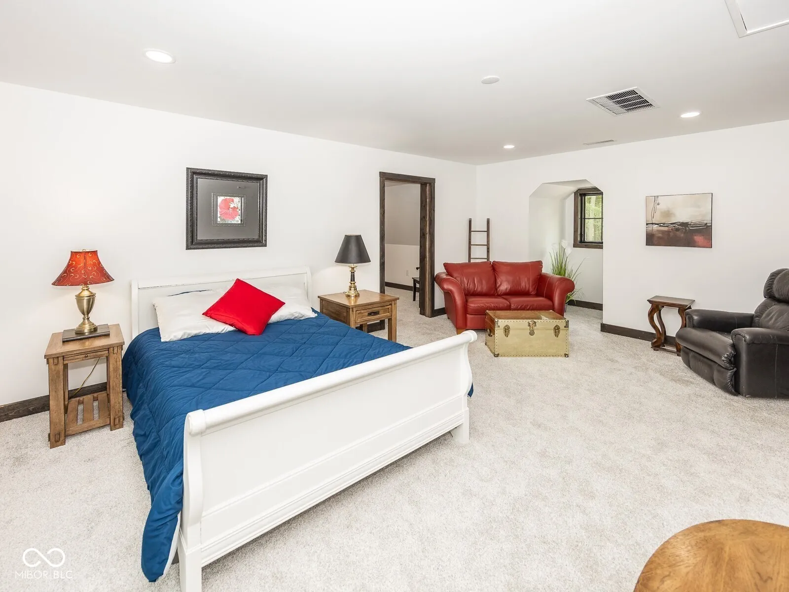 Anderson, Indiana 46011, United States, 4 Bedrooms Bedrooms, ,3 BathroomsBathrooms,Residential,Active,146753