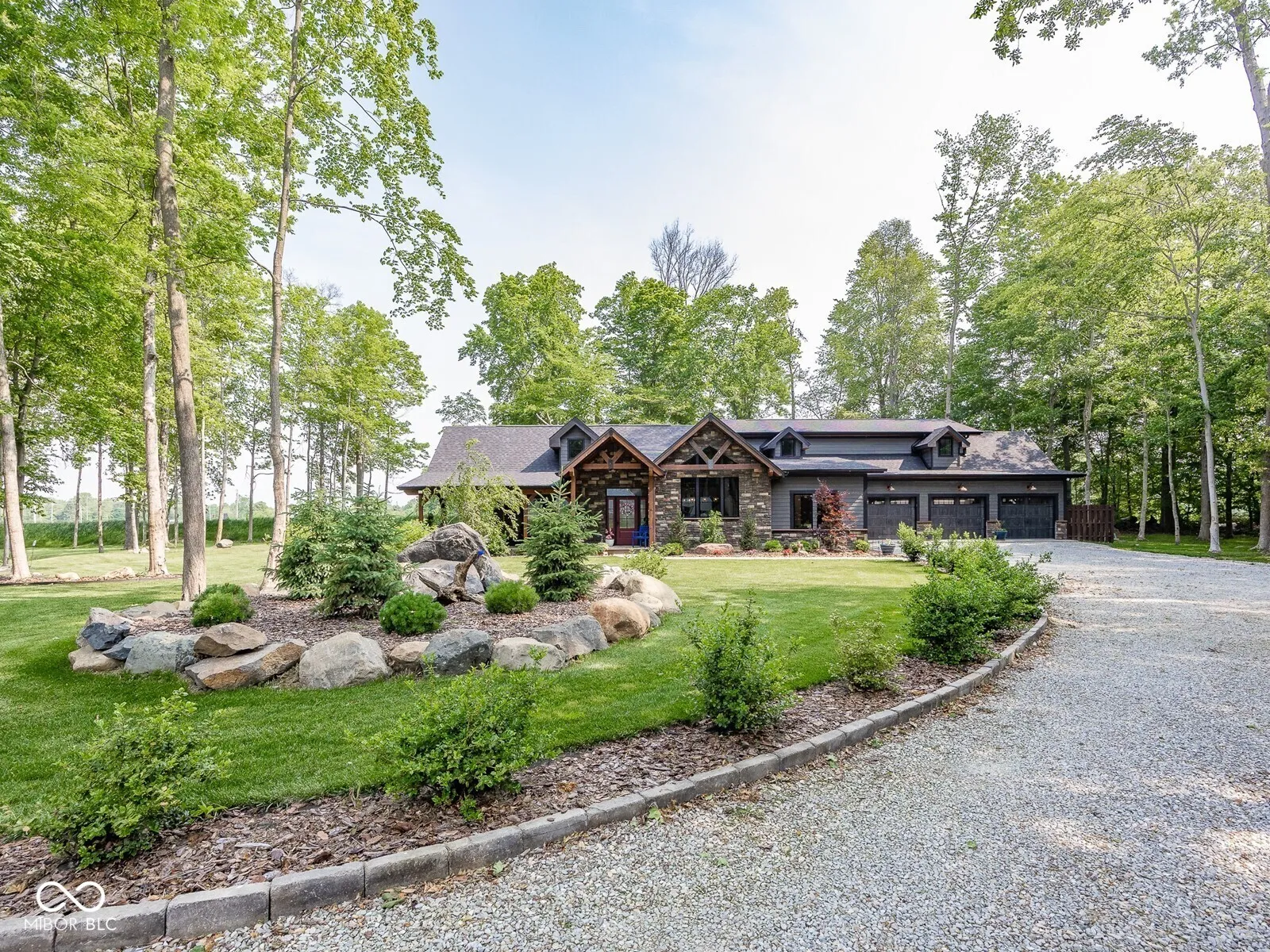 Anderson, Indiana 46011, United States, 4 Bedrooms Bedrooms, ,3 BathroomsBathrooms,Residential,Active,146753