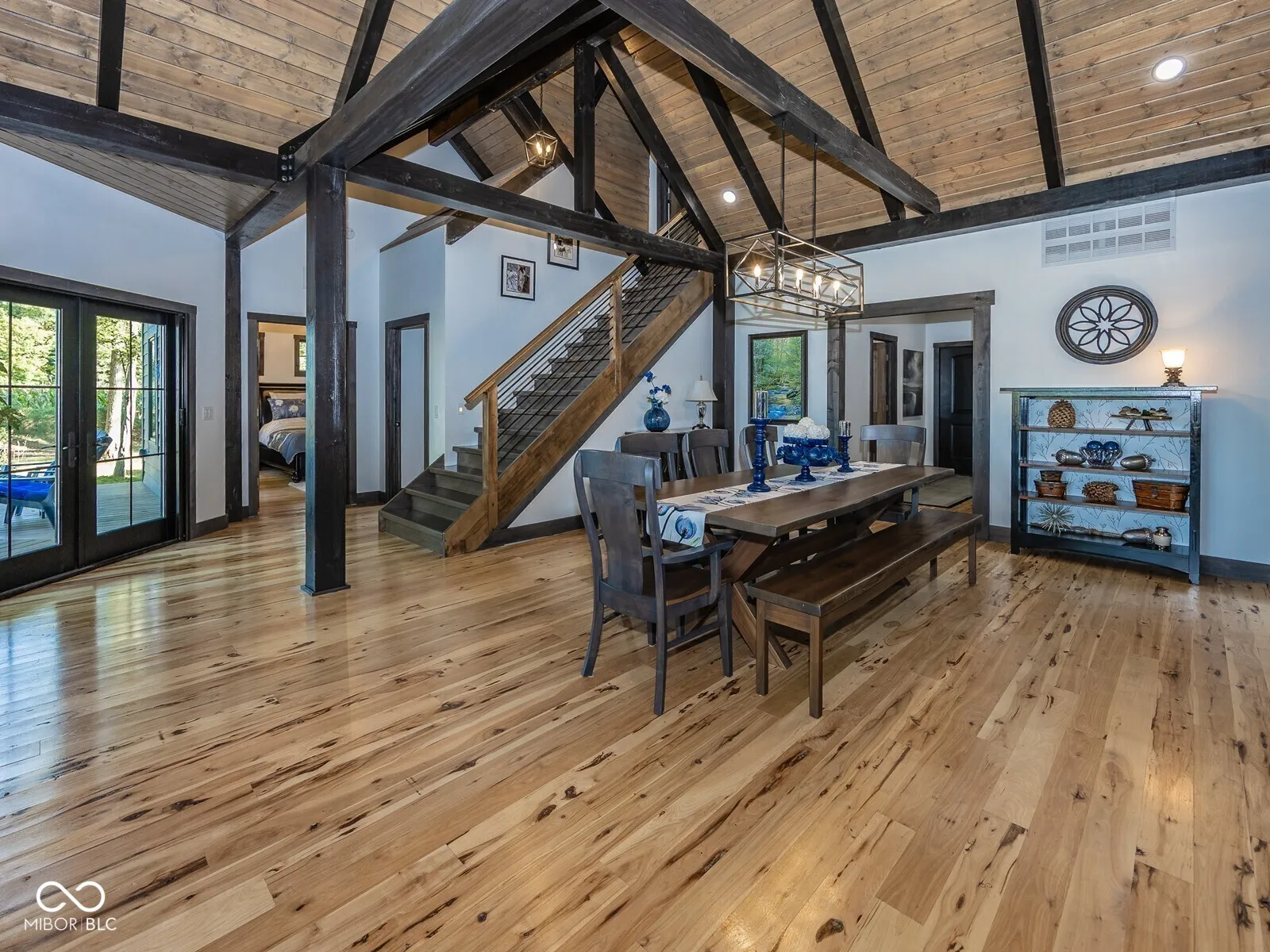 Anderson, Indiana 46011, United States, 4 Bedrooms Bedrooms, ,3 BathroomsBathrooms,Residential,Active,146753