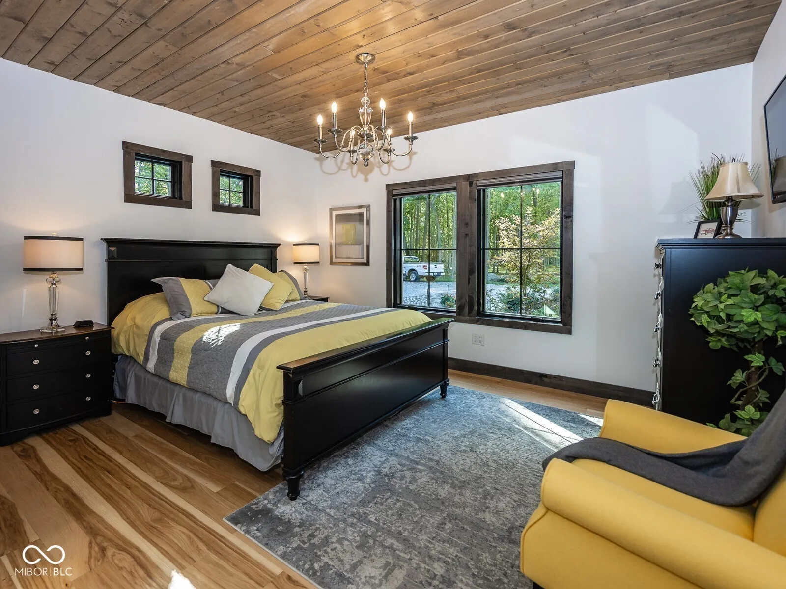 Anderson, Indiana 46011, United States, 4 Bedrooms Bedrooms, ,3 BathroomsBathrooms,Residential,Active,146753