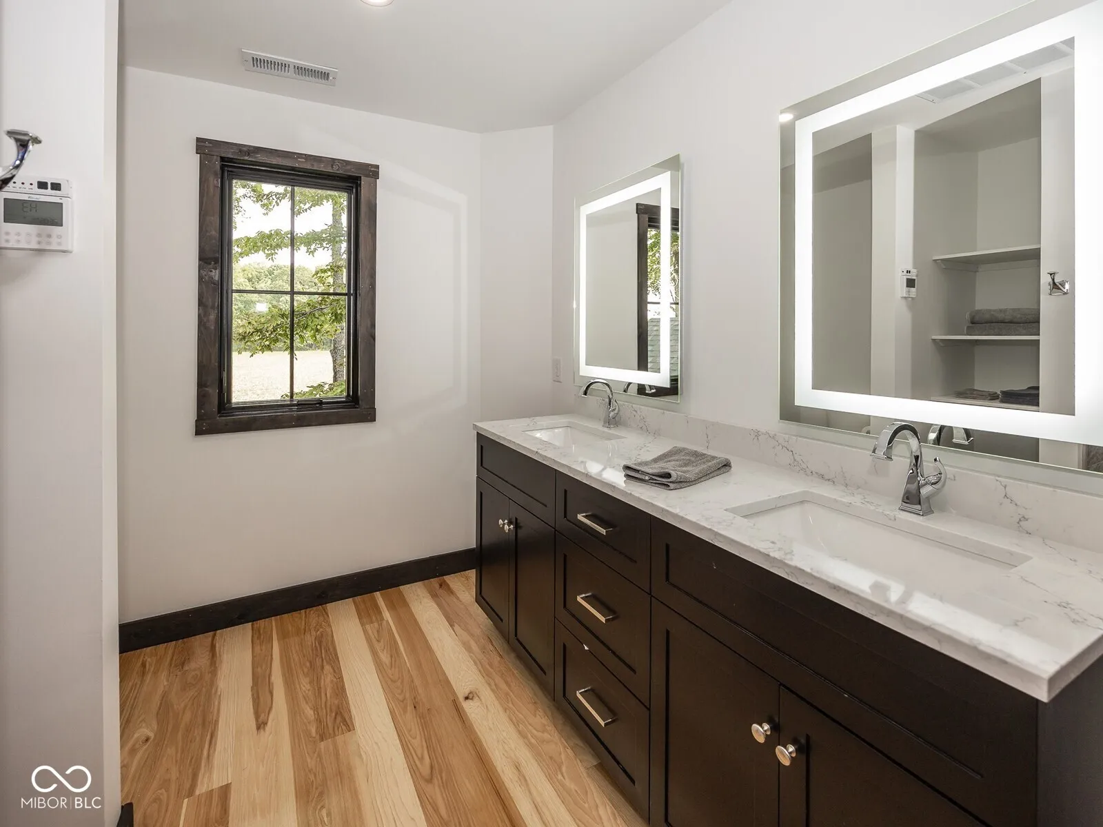 Anderson, Indiana 46011, United States, 4 Bedrooms Bedrooms, ,3 BathroomsBathrooms,Residential,Active,146753