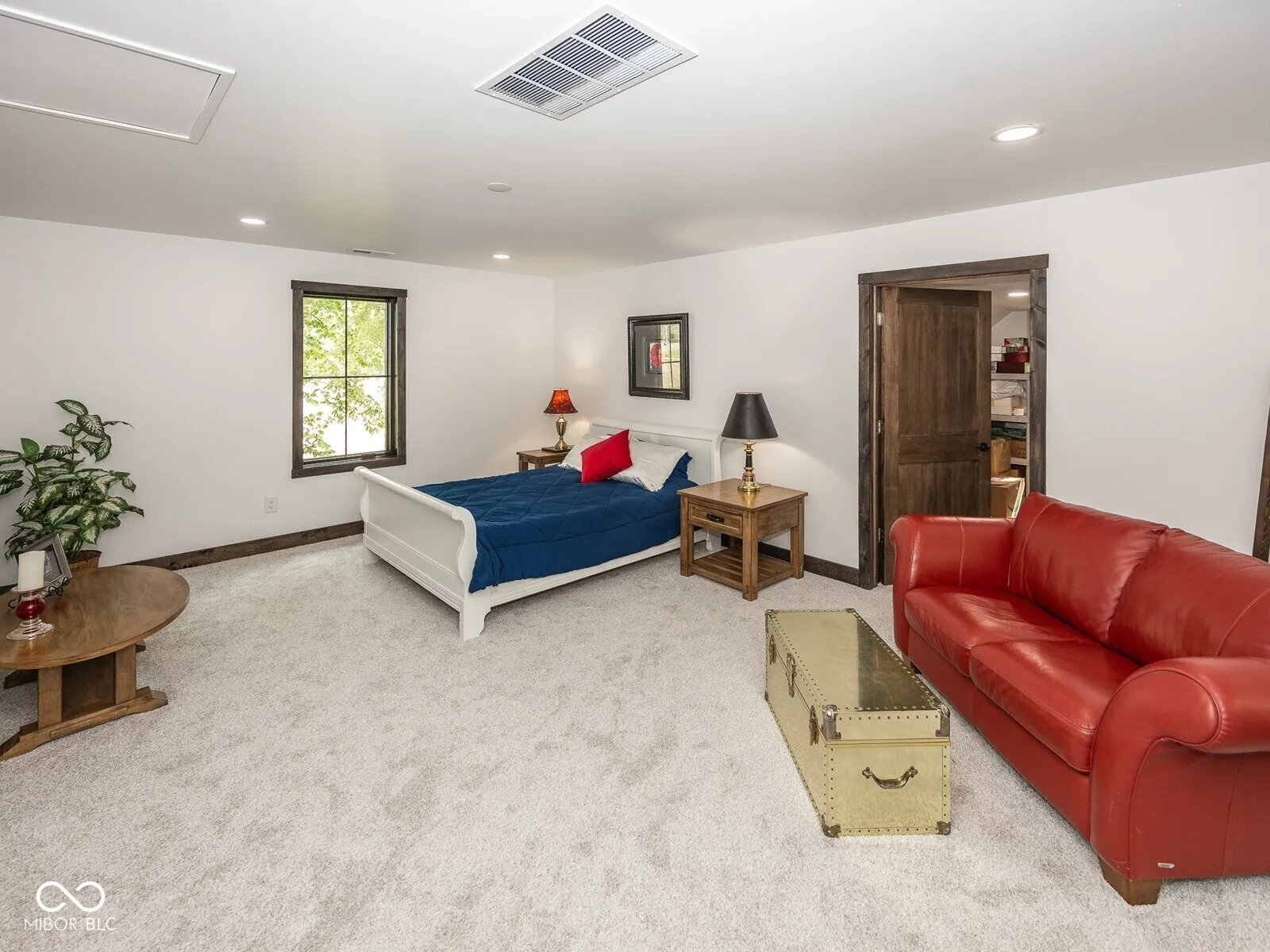 Anderson, Indiana 46011, United States, 4 Bedrooms Bedrooms, ,3 BathroomsBathrooms,Residential,Active,146753