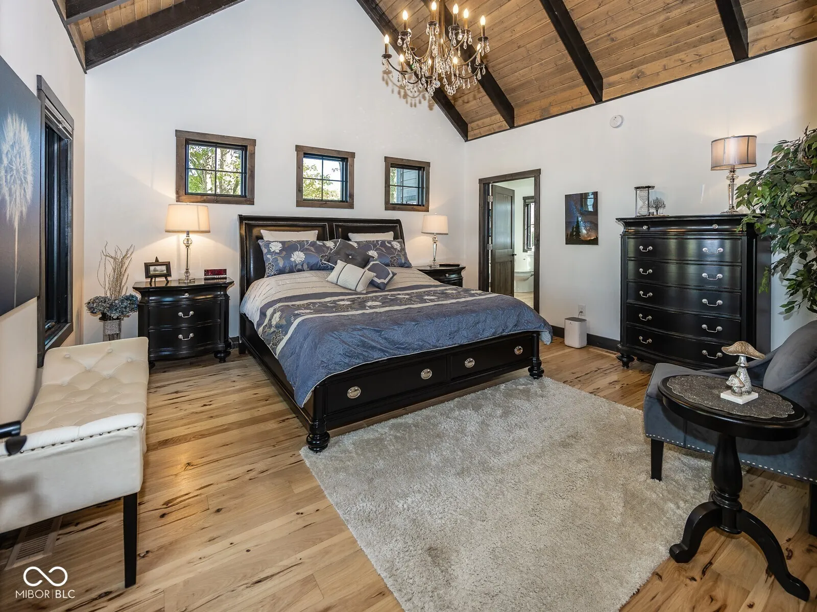 Anderson, Indiana 46011, United States, 4 Bedrooms Bedrooms, ,3 BathroomsBathrooms,Residential,Active,146753