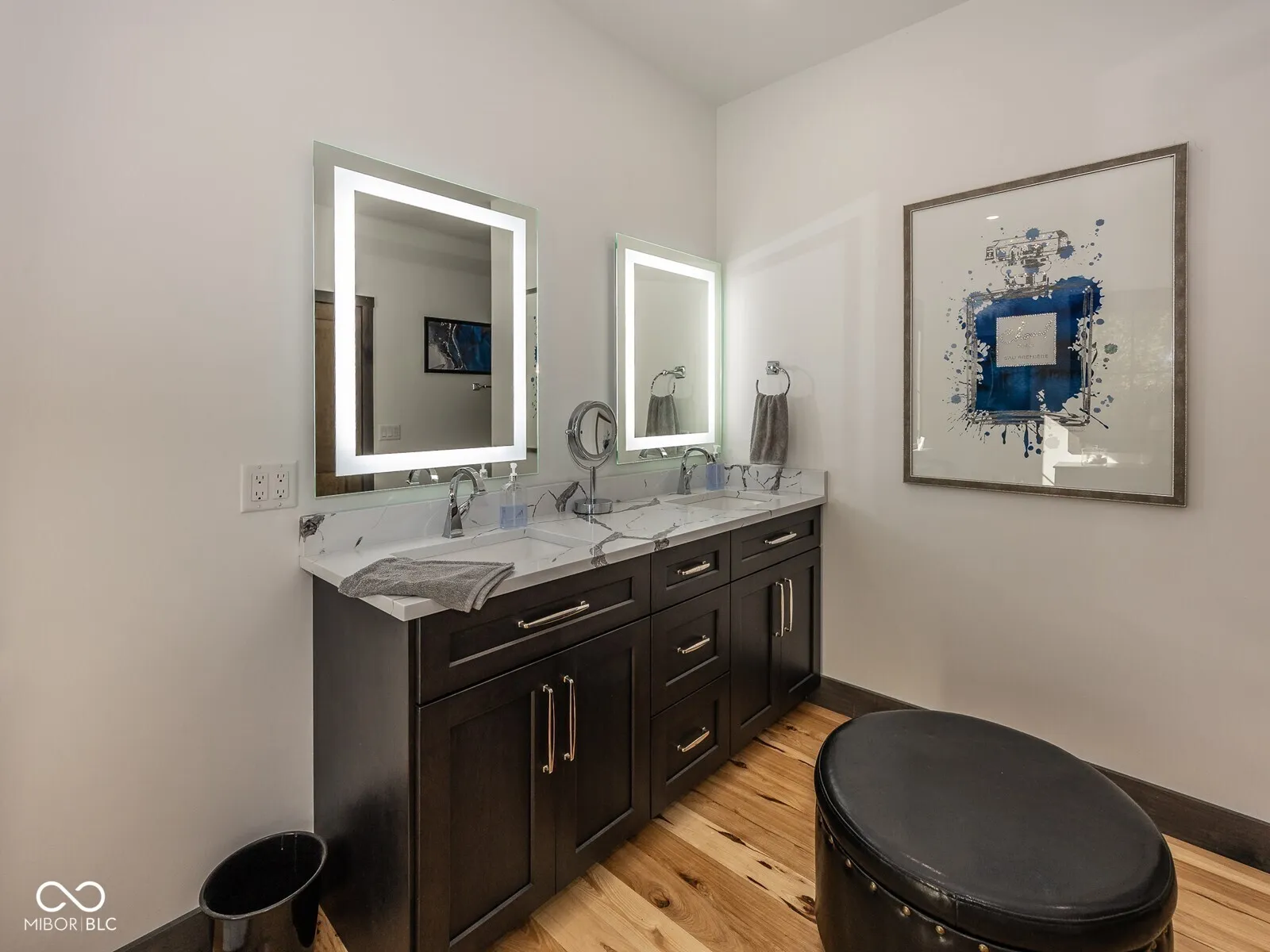 Anderson, Indiana 46011, United States, 4 Bedrooms Bedrooms, ,3 BathroomsBathrooms,Residential,Active,146753