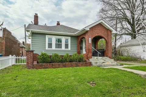 Photo of 5855 E 10th Street, Indianapolis, IN 46219 (MLS # 22092536)