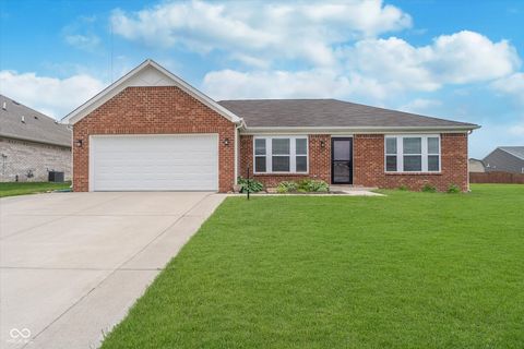 107 Elliott Avenue Trafalgar IN 46181