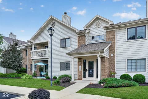 Photo of 962 Lenox Lane #101, Carmel, IN 46032 (MLS # 22113383)