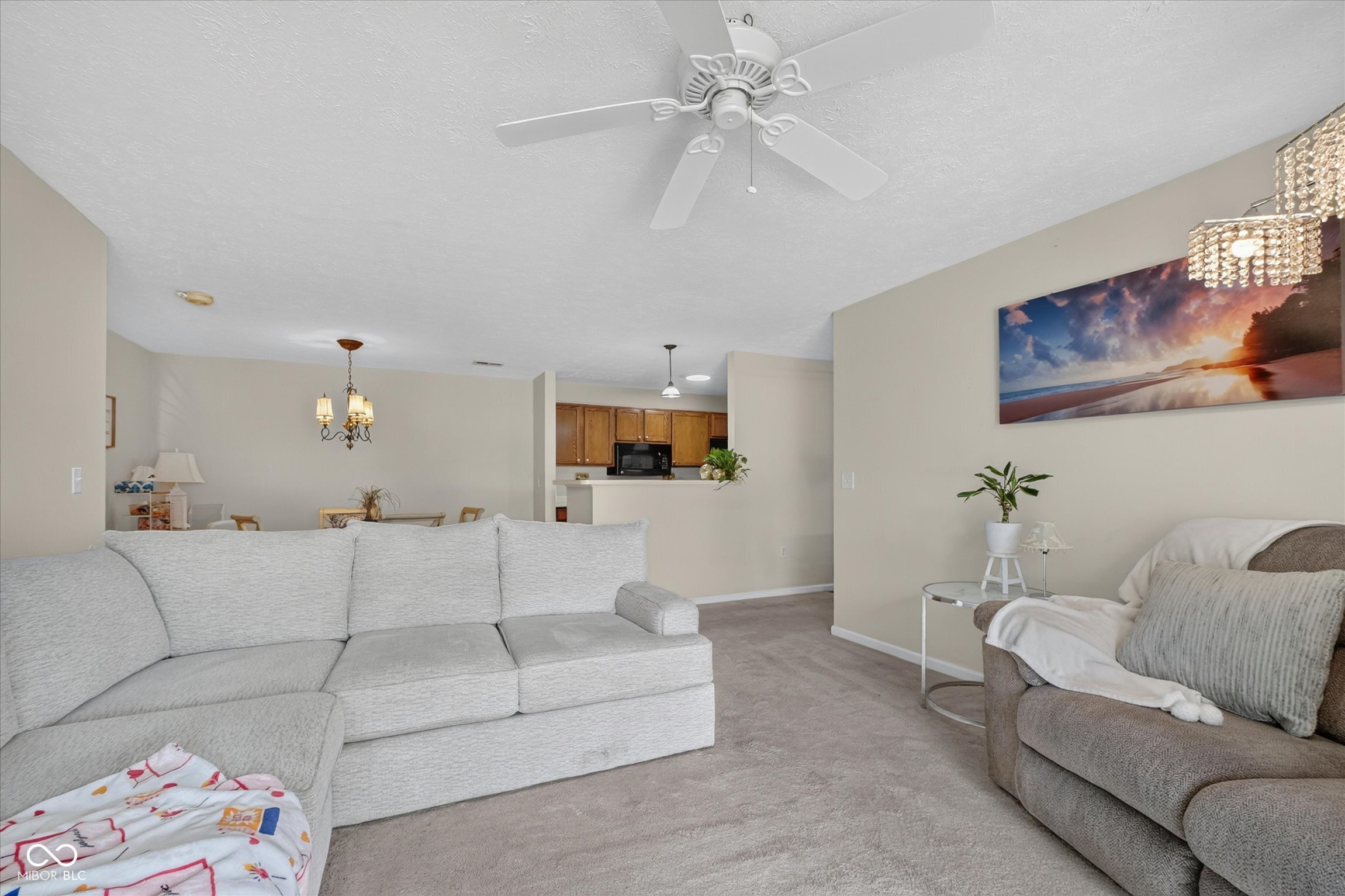 962 Lenox Lane 101