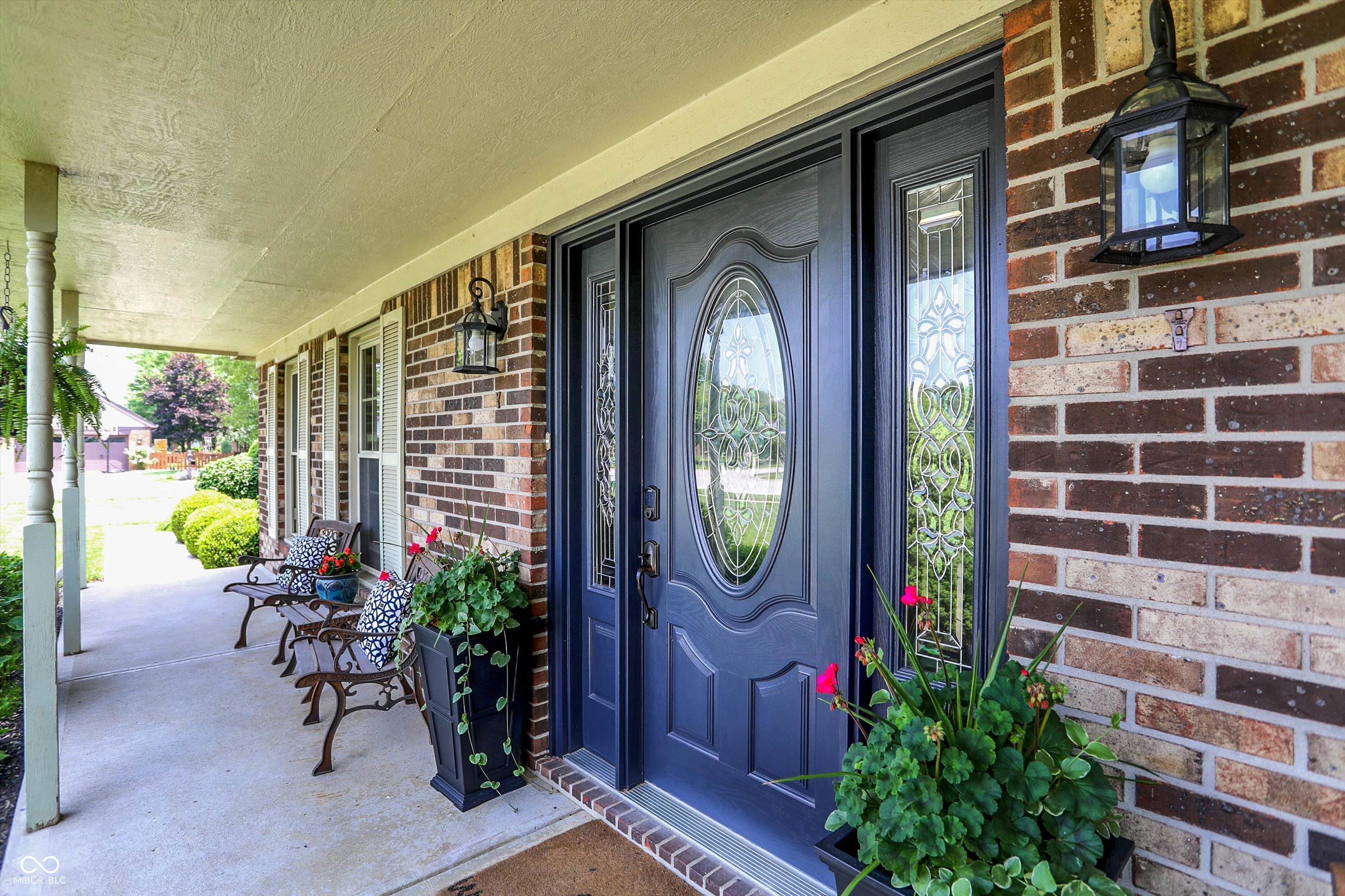 47 Oakwood Court