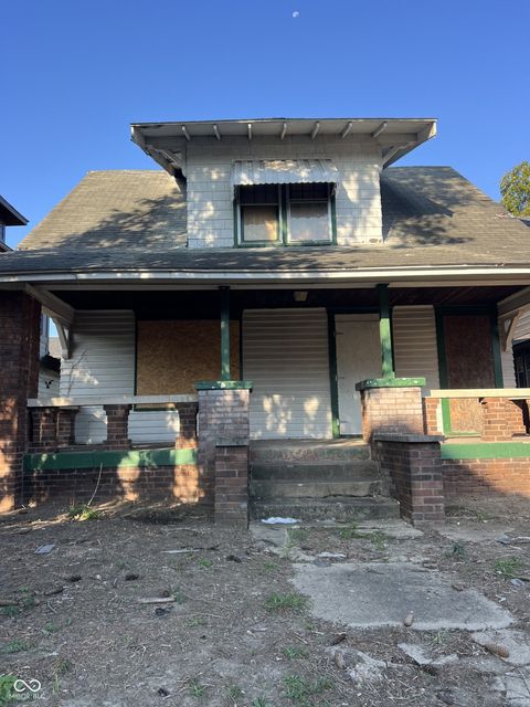 Photo of 3748 Ruckle Street, Indianapolis, IN 46205 (MLS # 22073792)