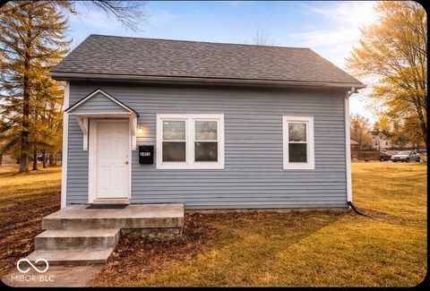 Photo of 1425 W 9th Street, Anderson, IN 46016 (MLS # 22025201)