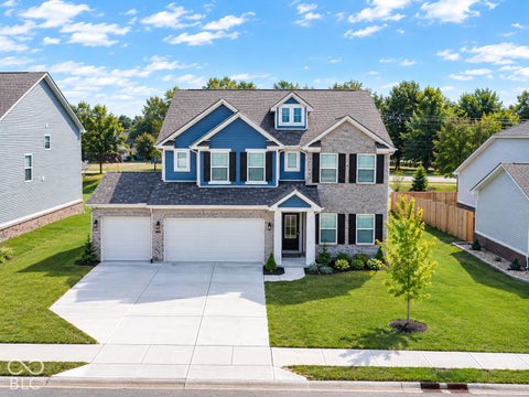 Photo of 1533 Vera Boulevard, Danville, IN 46122 (MLS # 22129308)
