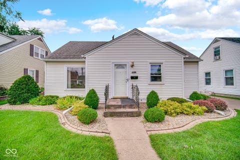Photo of 8736 Cottage Grove Avenue, Highland, IN 46322 (MLS # 22120575)