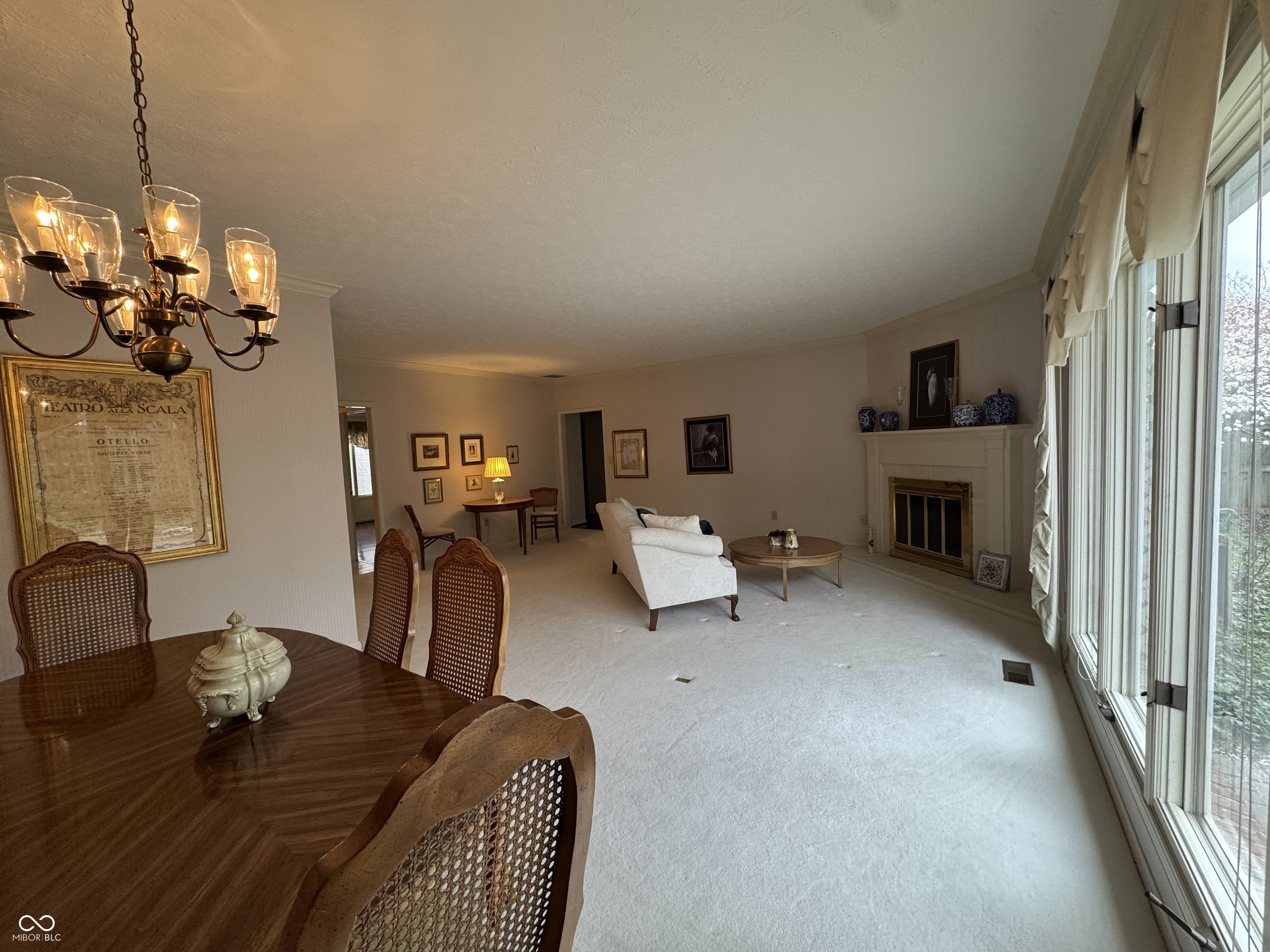 4586 Aldersgate Drive