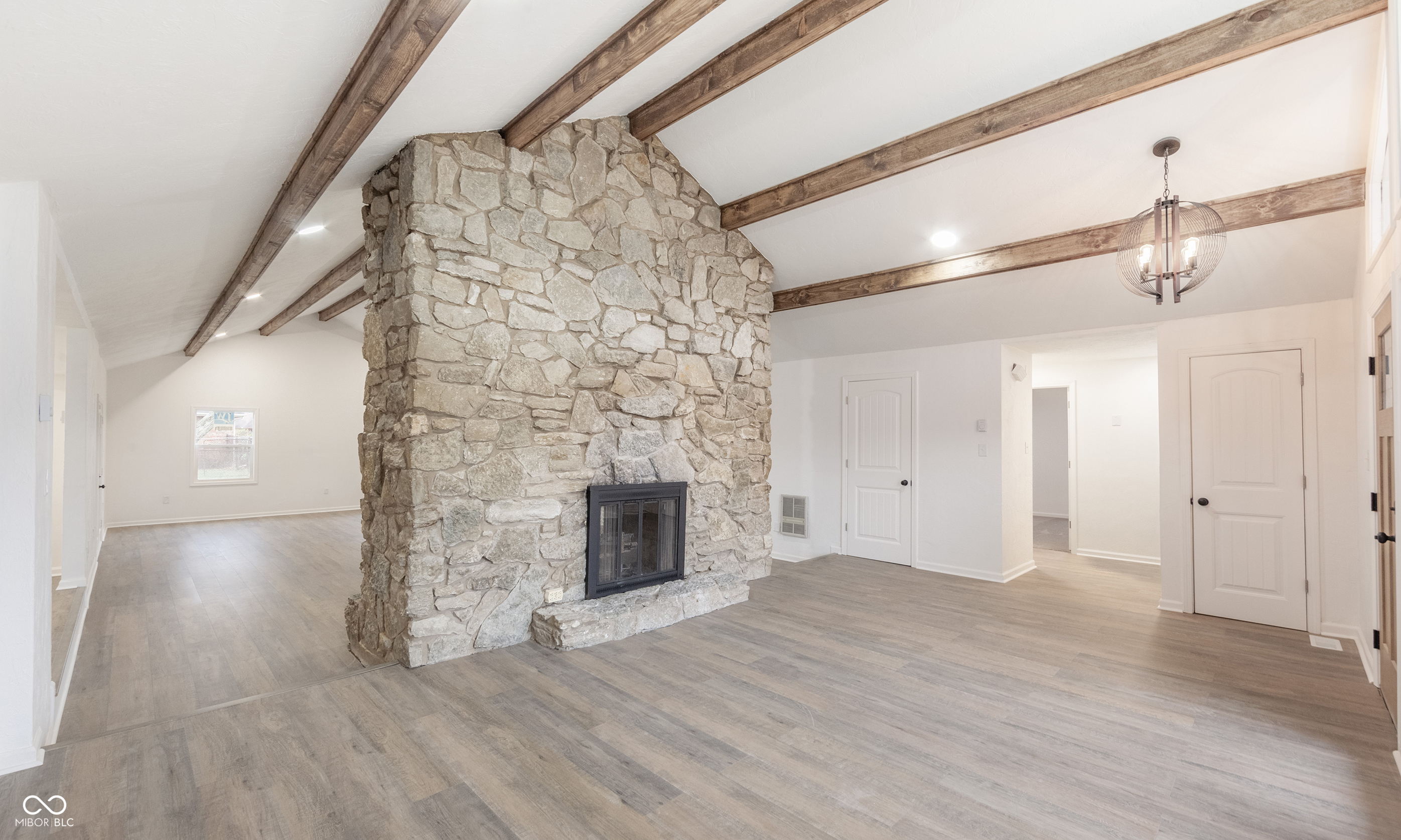 2110 Round Barn Road