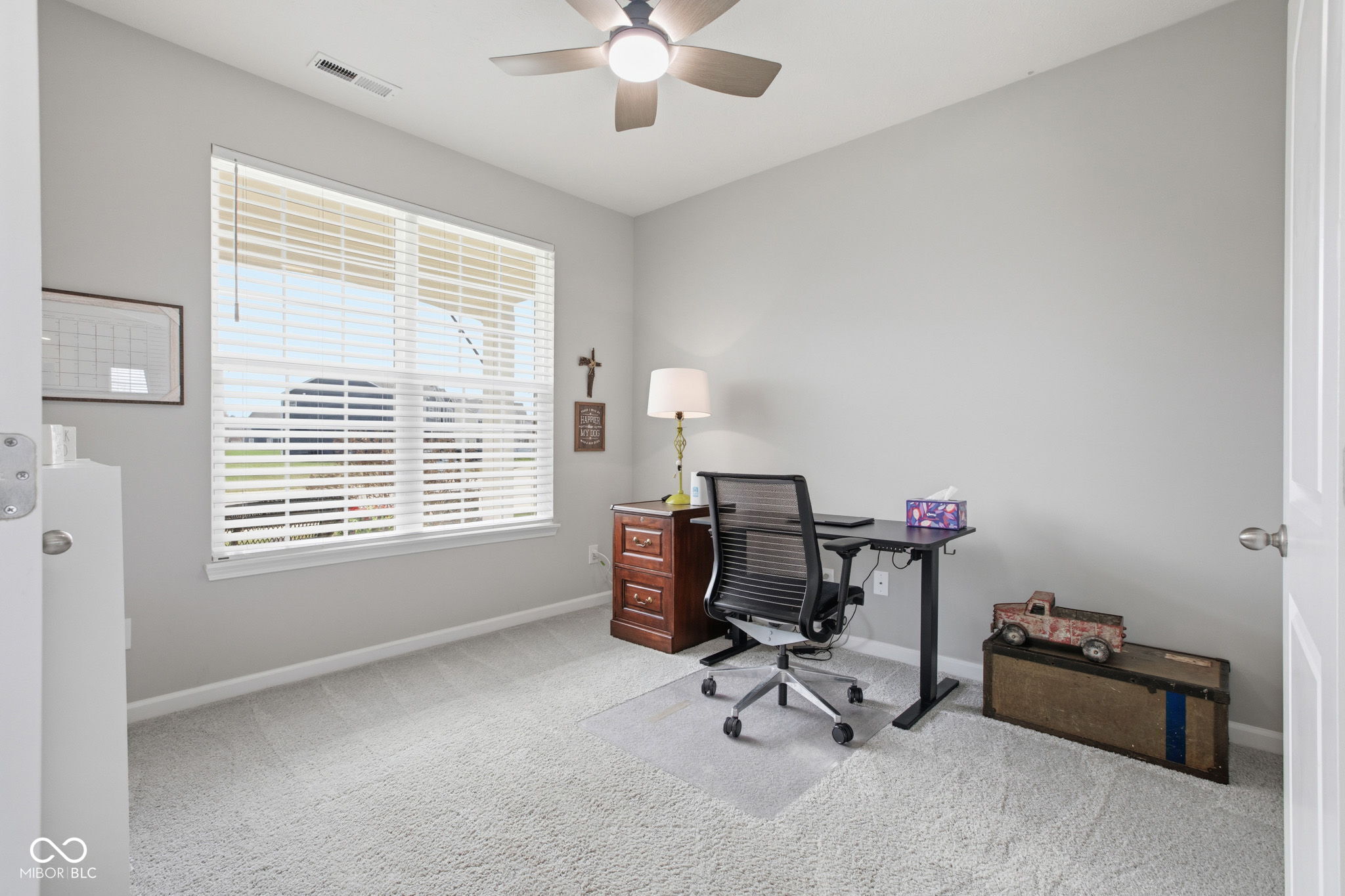 1906 Doncaster Drive