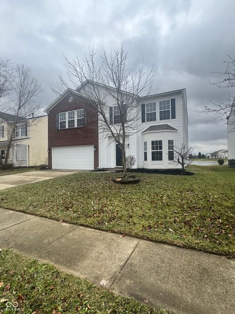 Photo of 847 Sylvan Street, Whiteland, IN 46184 (MLS # 22076489)