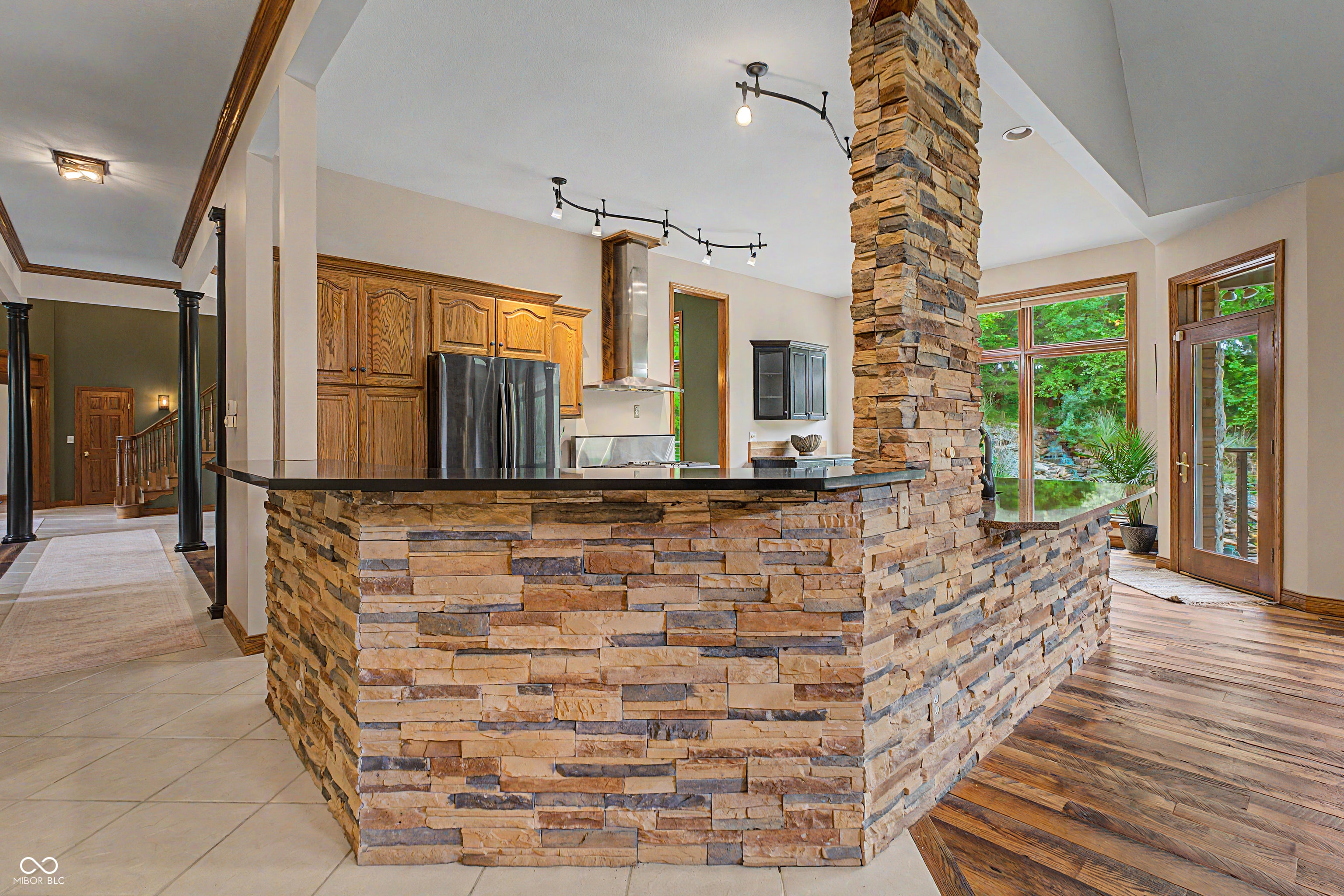 12980 W Mount Healthy Rd, Columbus, IN, 47201, USA, 4 Bedrooms Bedrooms, ,5 BathroomsBathrooms,Residential,Active,12980 W Mount Healthy Rd,22103652