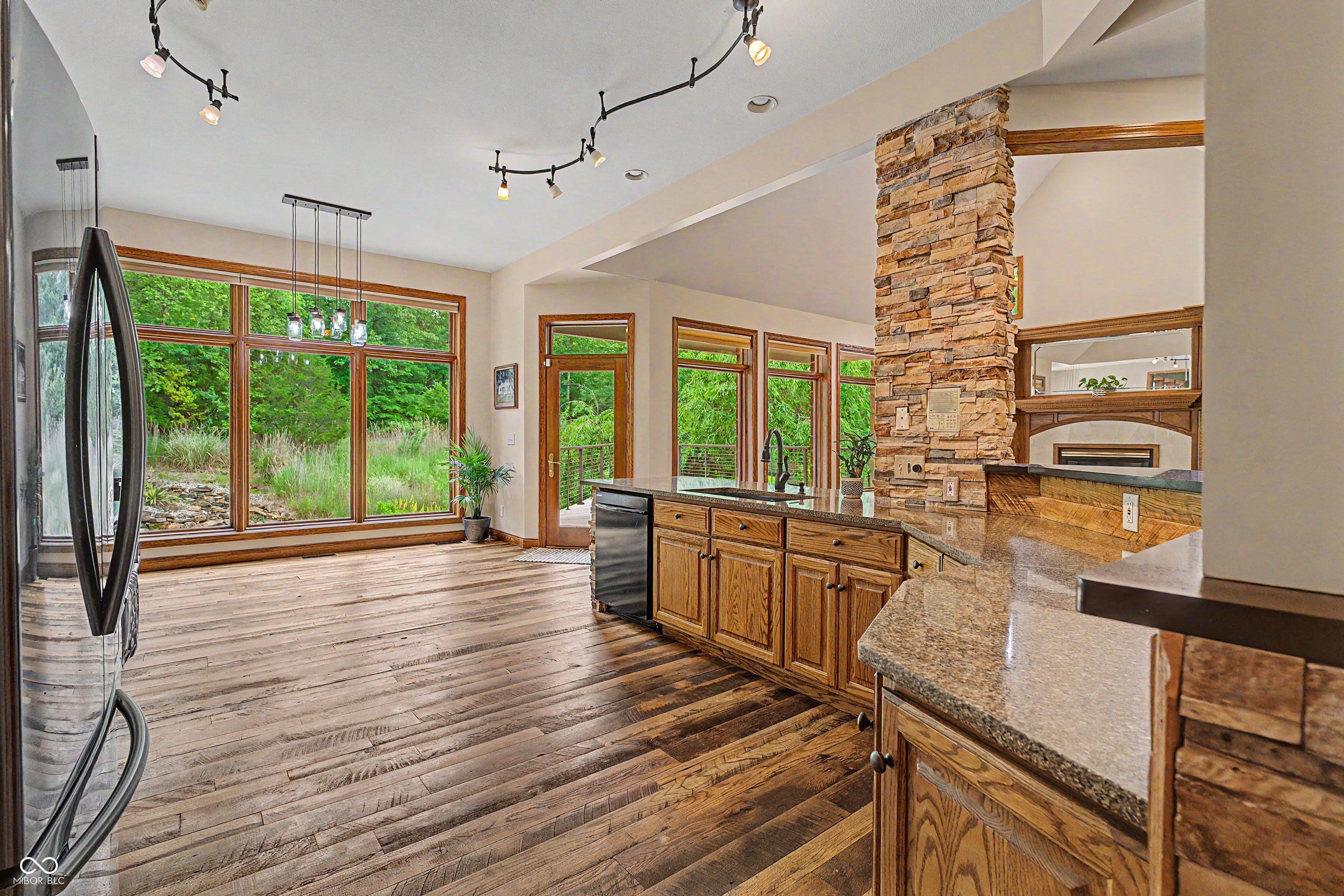 12980 W Mount Healthy Rd, Columbus, IN, 47201, USA, 4 Bedrooms Bedrooms, ,5 BathroomsBathrooms,Residential,Active,12980 W Mount Healthy Rd,22103652