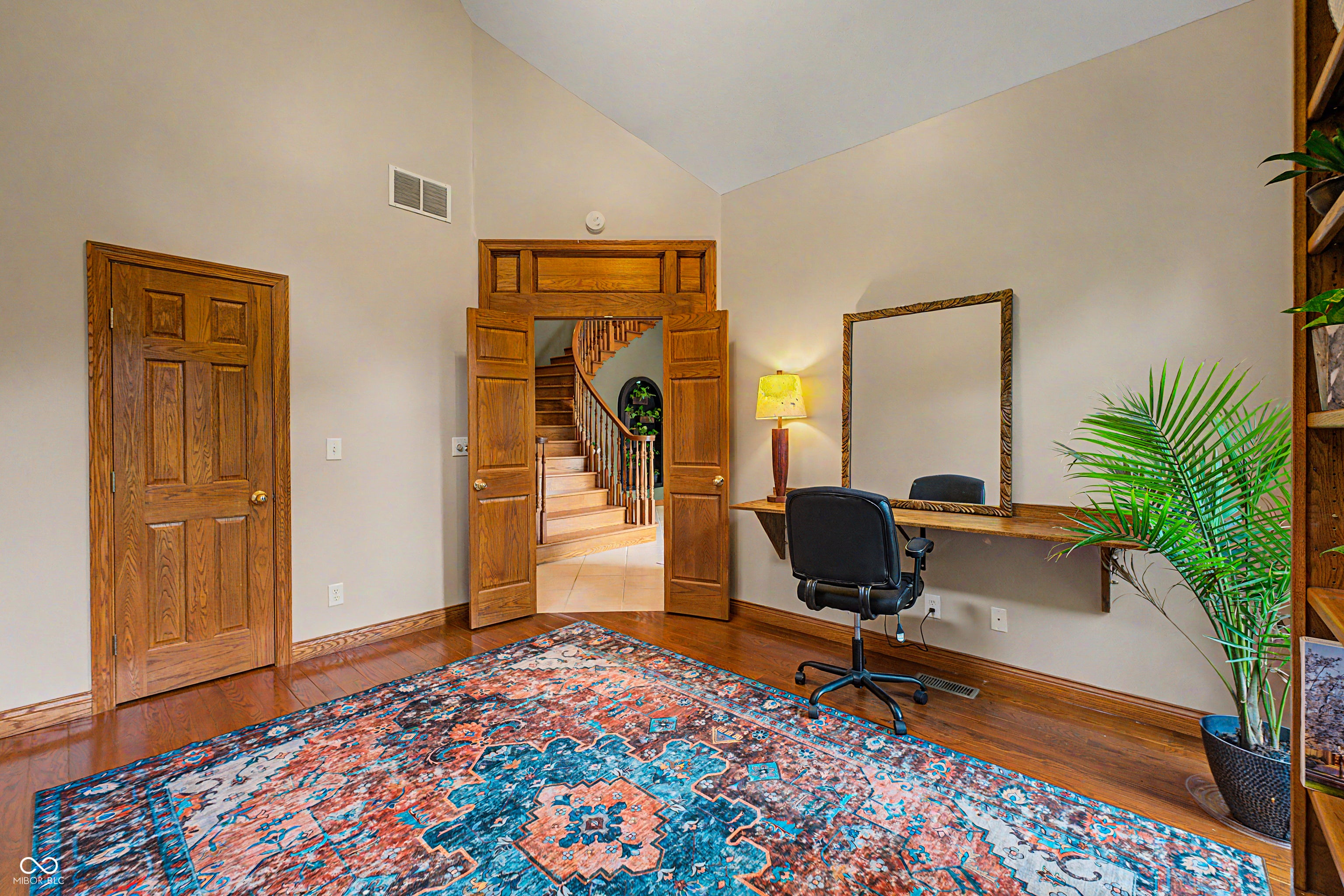 12980 W Mount Healthy Rd, Columbus, IN, 47201, USA, 4 Bedrooms Bedrooms, ,5 BathroomsBathrooms,Residential,Active,12980 W Mount Healthy Rd,22103652