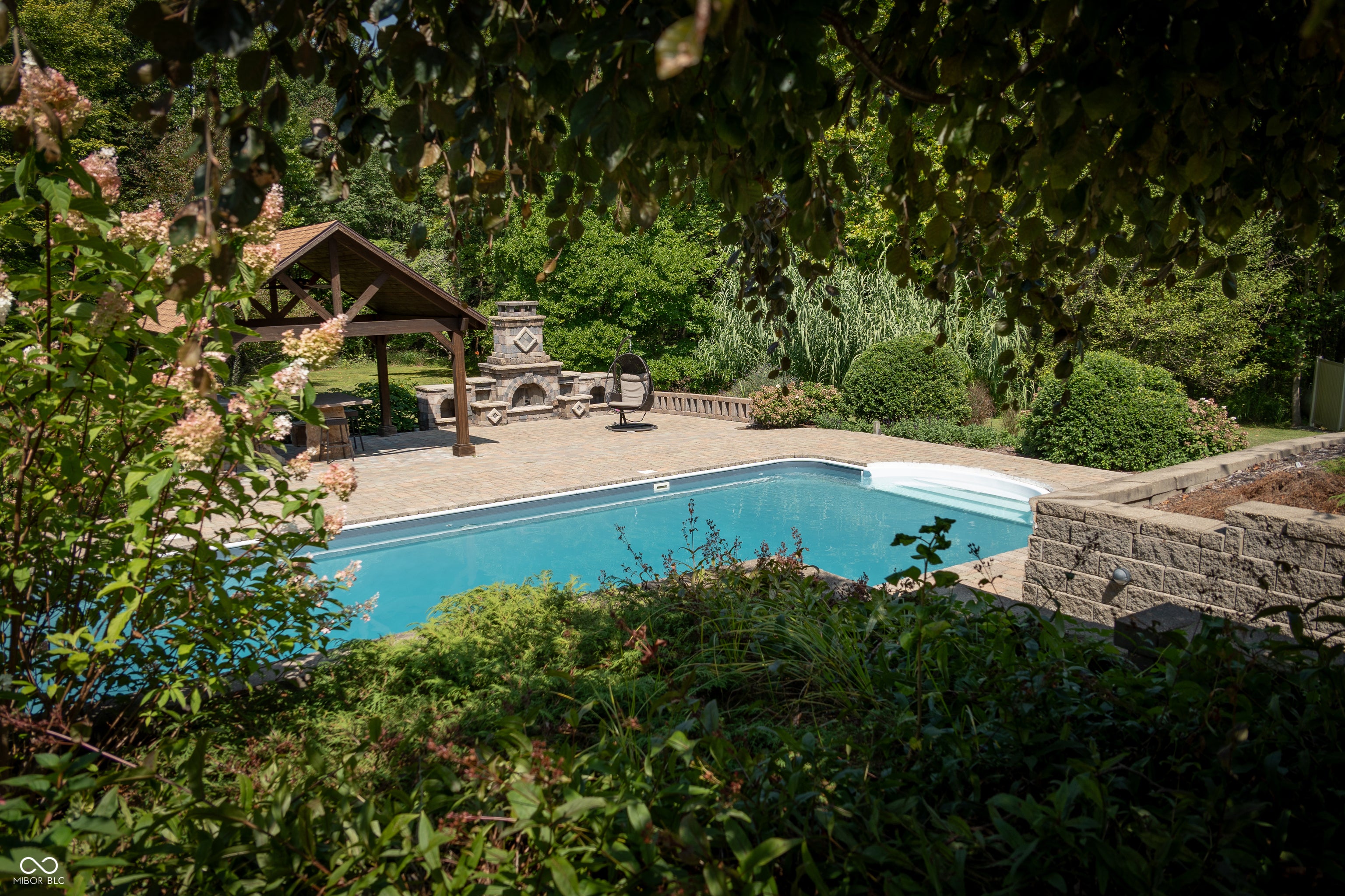12980 W Mount Healthy Rd, Columbus, IN, 47201, USA, 4 Bedrooms Bedrooms, ,5 BathroomsBathrooms,Residential,Active,12980 W Mount Healthy Rd,22103652