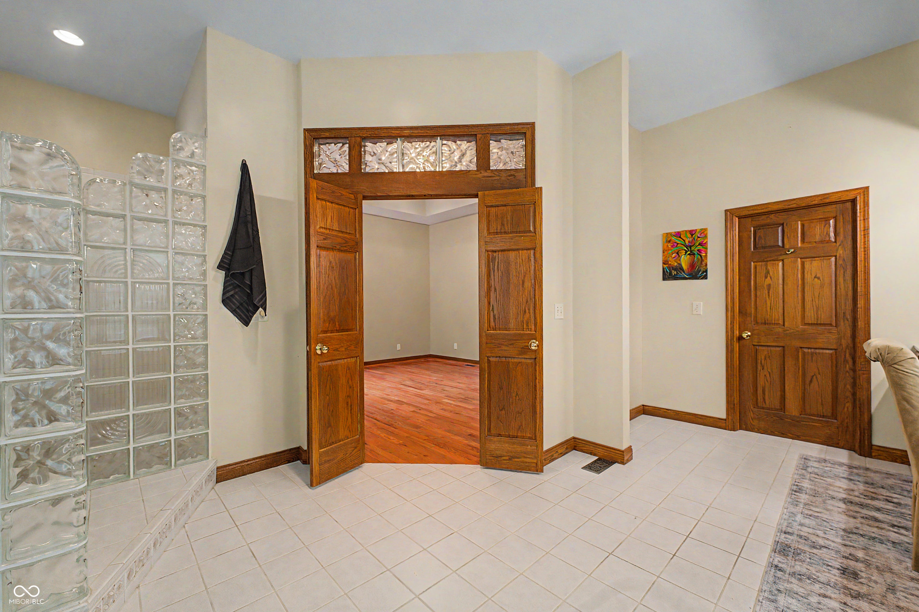 12980 W Mount Healthy Rd, Columbus, IN, 47201, USA, 4 Bedrooms Bedrooms, ,5 BathroomsBathrooms,Residential,Active,12980 W Mount Healthy Rd,22103652